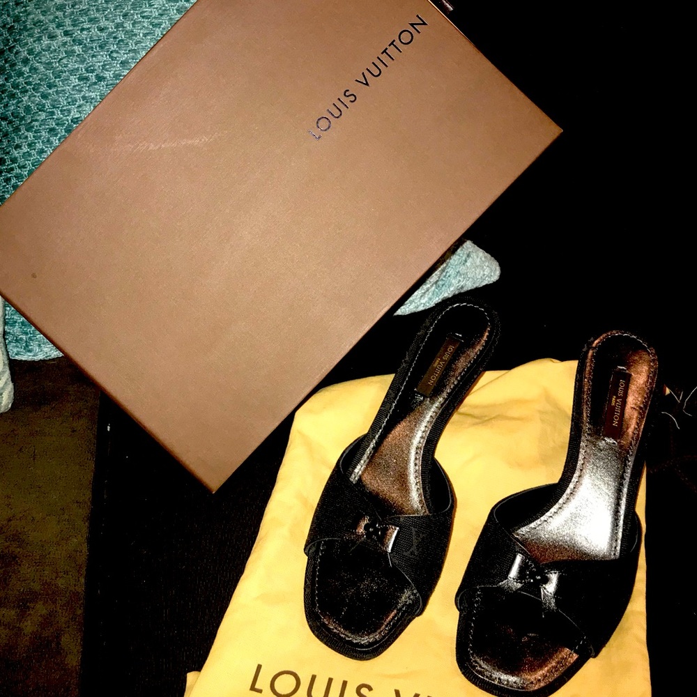 LV Angelique Open Toe Kitten Heel